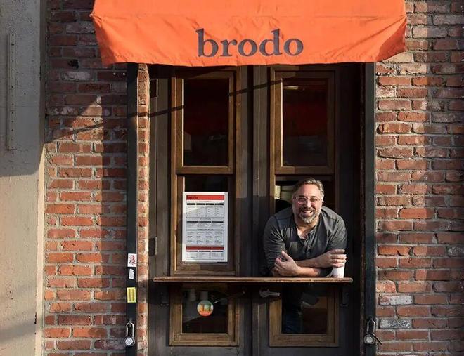 奶盒里就能年销1亿美金?开元棋牌网站骨头汤装进牛(图2) 奶盒里就能年销1亿美金?开元棋牌网站骨头汤装进牛(图2)